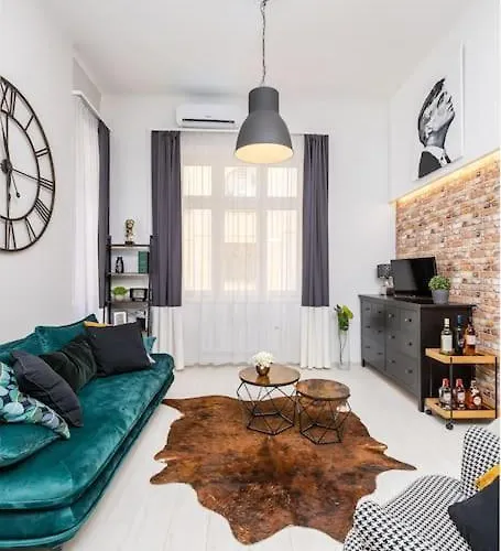 Industrial By Danube, Margaret Island Apartament