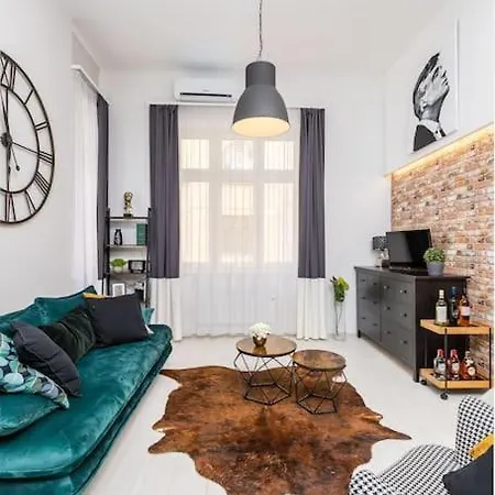 Industrial By Danube, Margaret Island Apartament