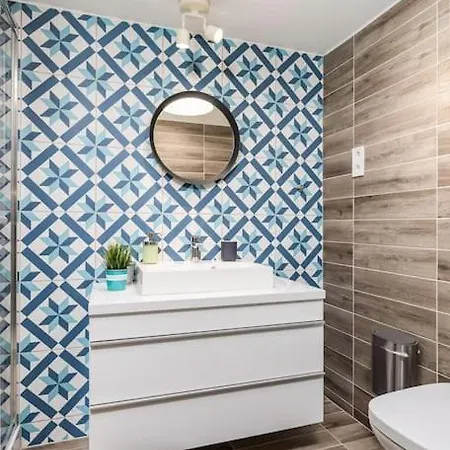 Apartament Industrial By Danube, Margaret Island Budapesta