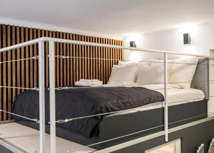 公寓 Industrial By Danube, Margaret Island *